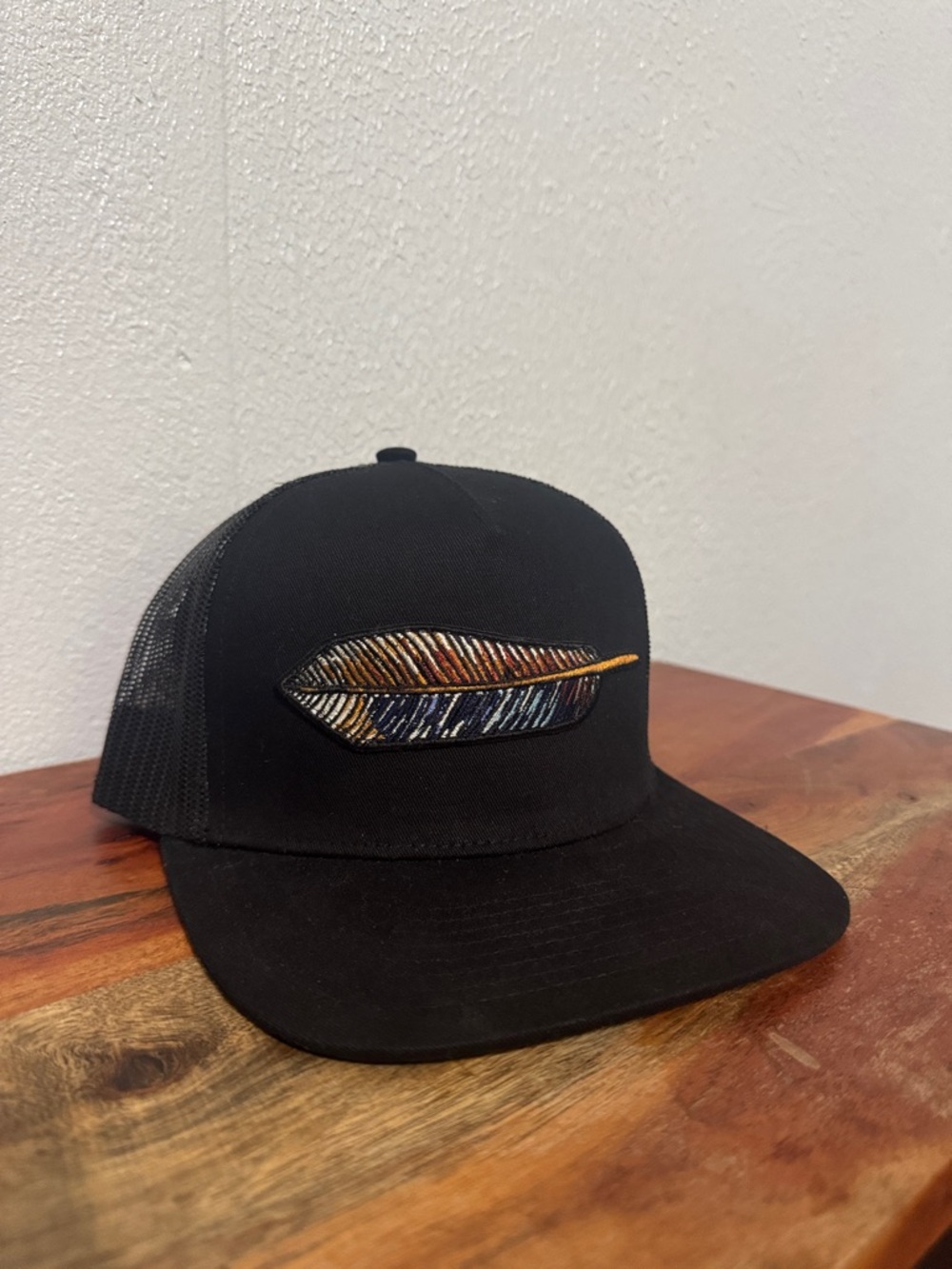 Southern String Hat Co Feather Black Trucker Hat Mesh Snapback Rare